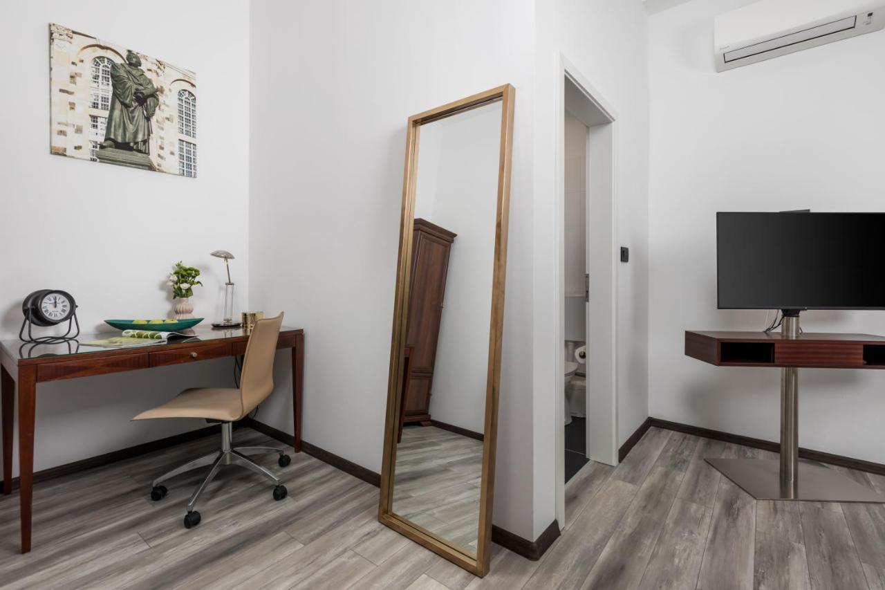 Continentale Lägenhet Rijeka Exteriör bild
